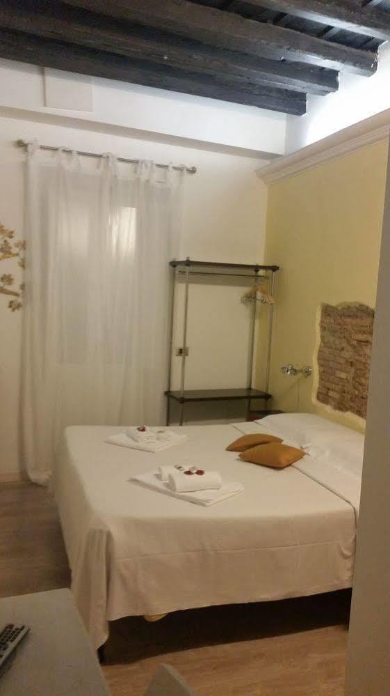 Navona First Rooms Rom Exterior foto